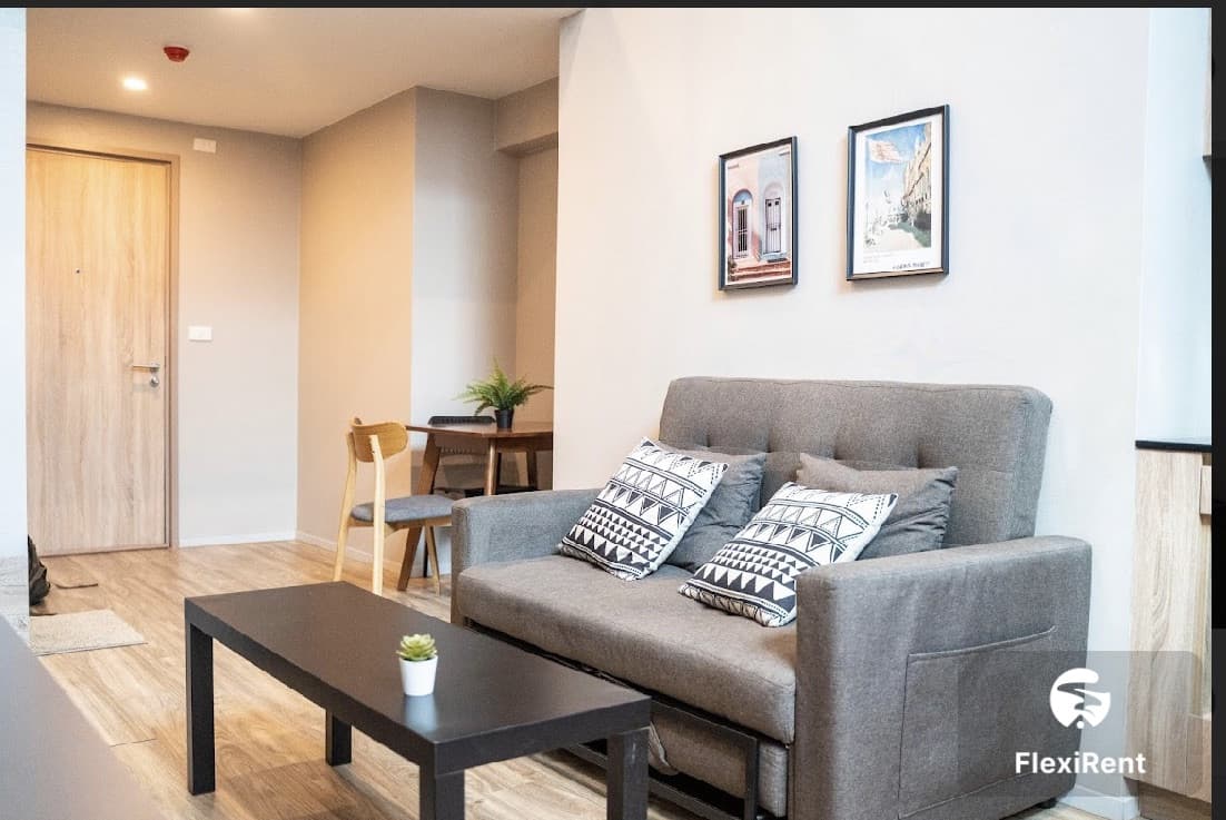 Blossom Condo @ Sathorn - Charoenrat photo #9