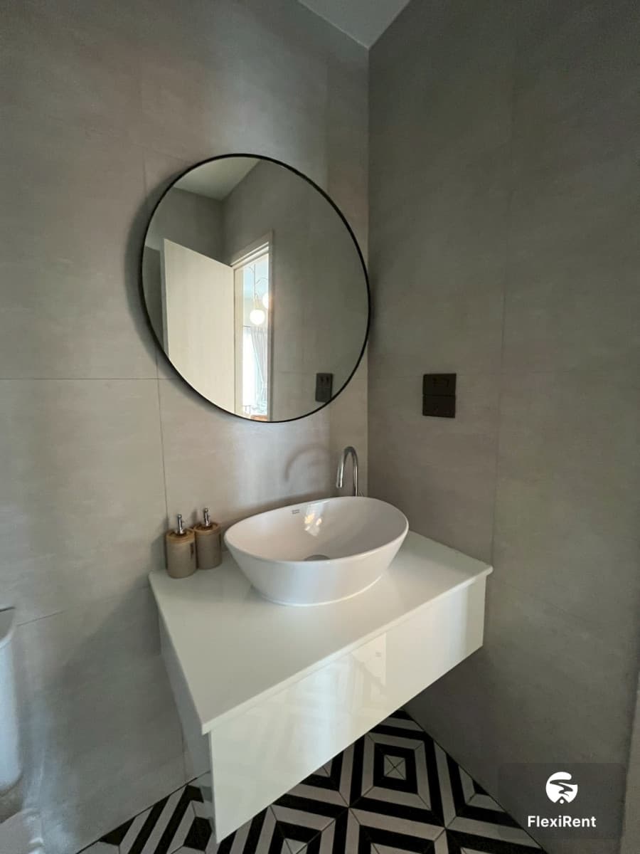 เดอะ ไทเทิ้ล ฮาโล 1 (The Title Halo 1) รูปที่ 23