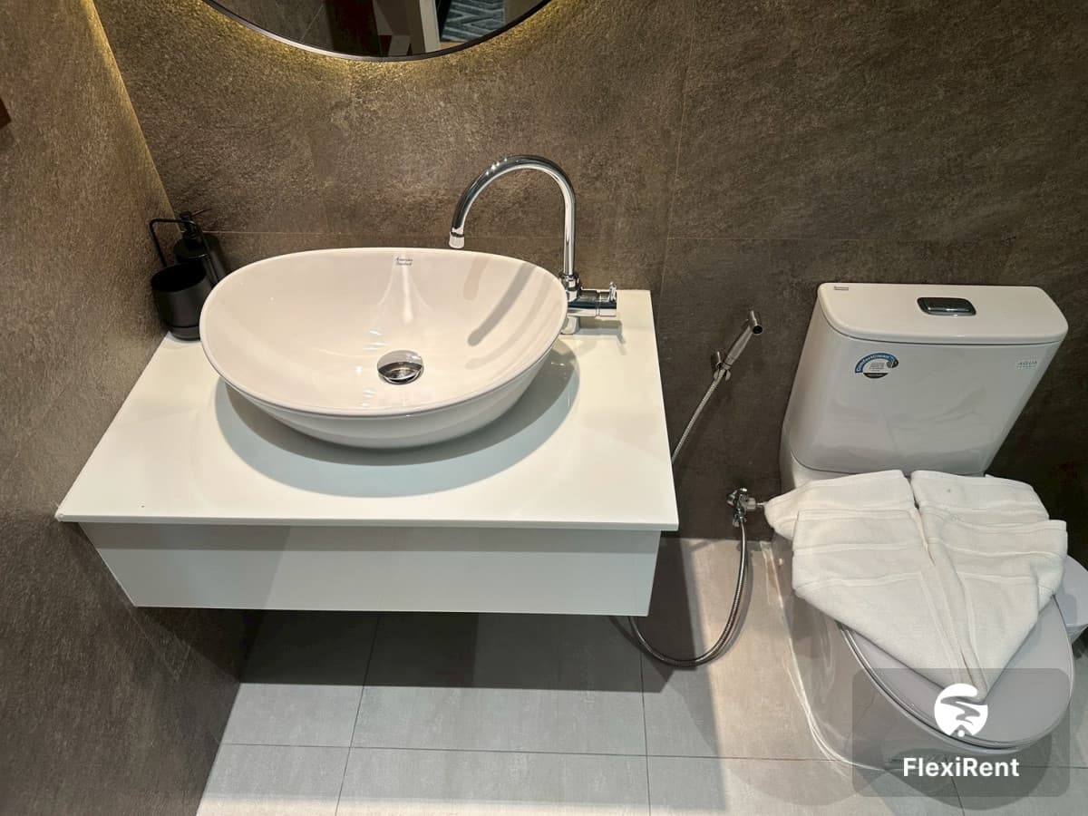 เดอะ ไทเทิ้ล ฮาโล 1 (The Title Halo 1) รูปที่ 15