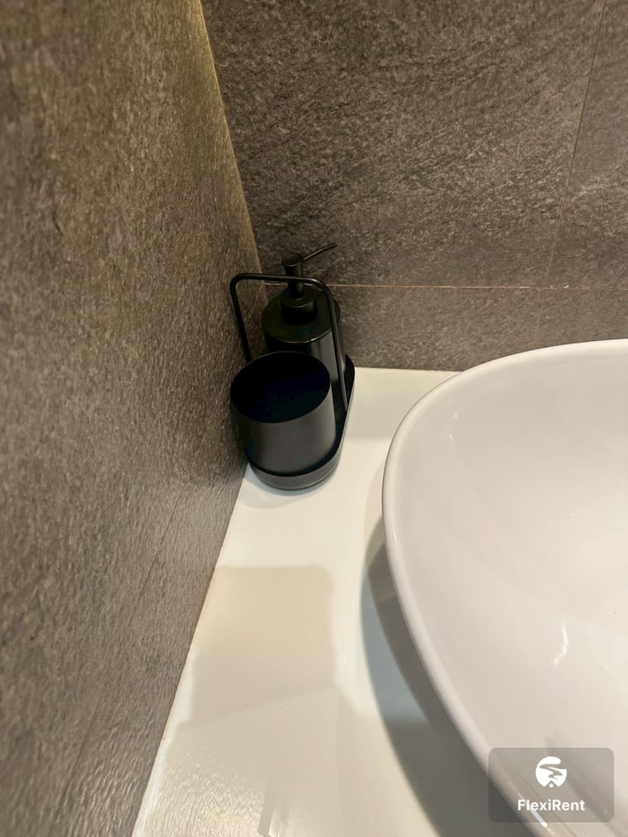 เดอะ ไทเทิ้ล ฮาโล 1 (The Title Halo 1) รูปที่ 16