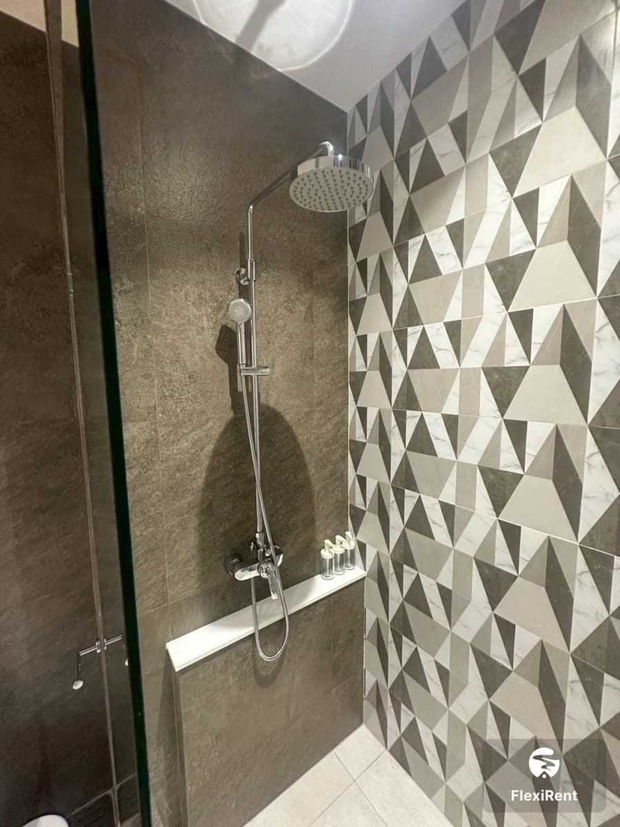 เดอะ ไทเทิ้ล ฮาโล 1 (The Title Halo 1) รูปที่ 22